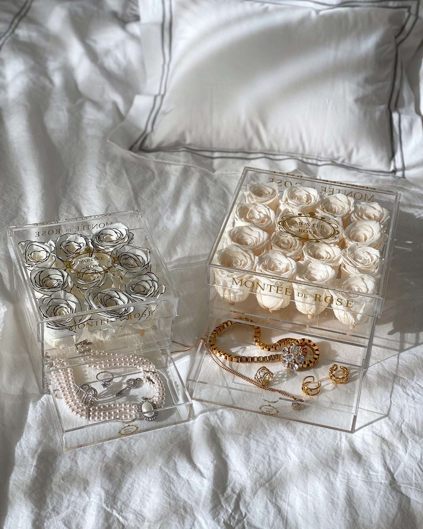 Large acrylic jewelry box with drawers – Montée De Rose